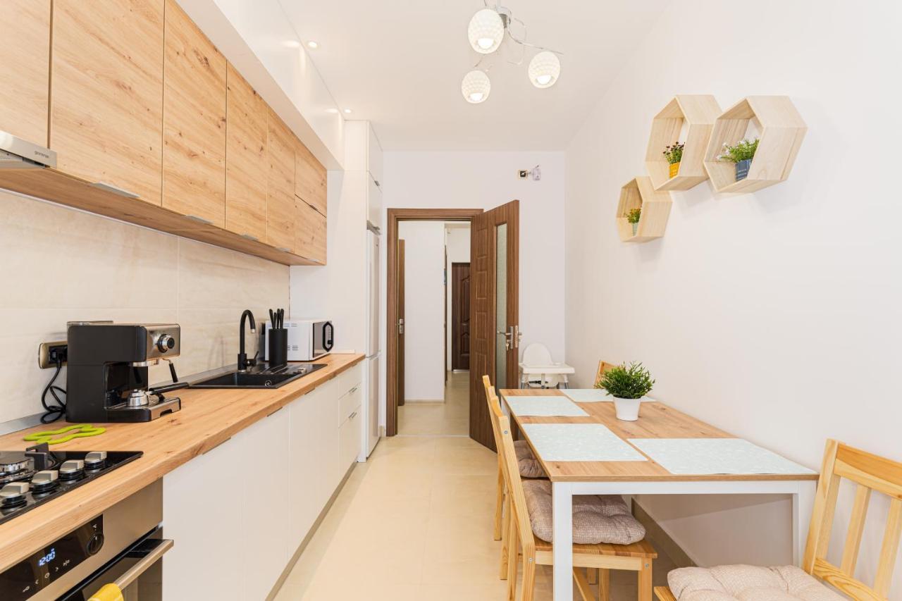 Isaran 2D4E Apartment Braşov Eksteriør billede