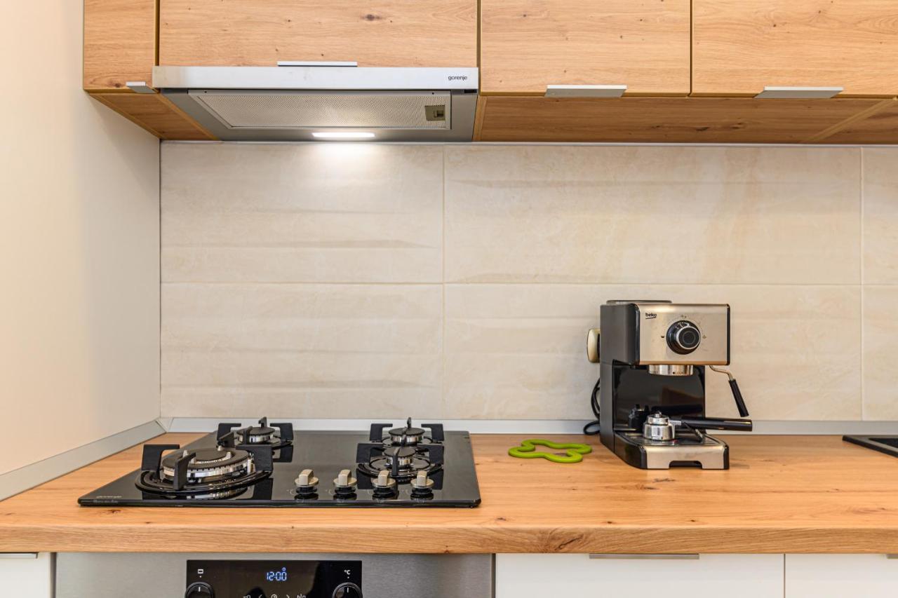 Isaran 2D4E Apartment Braşov Eksteriør billede