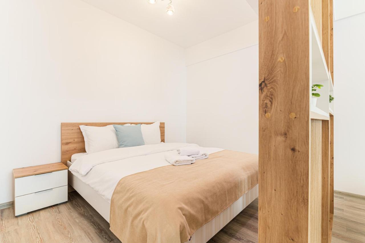 Isaran 2D4E Apartment Braşov Eksteriør billede